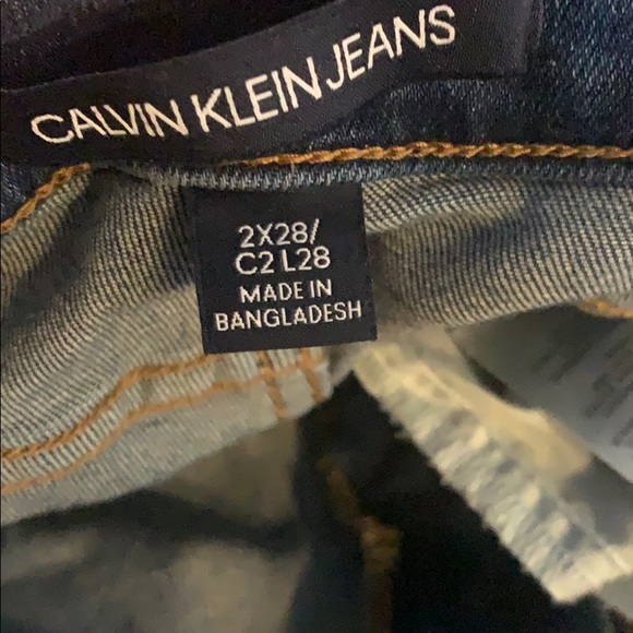 Jean Capri - Picture 3 of 3